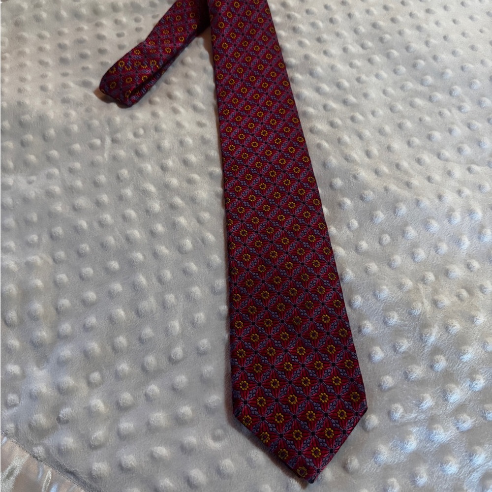 Elegant Hot Pink Patterned Men's Tie
